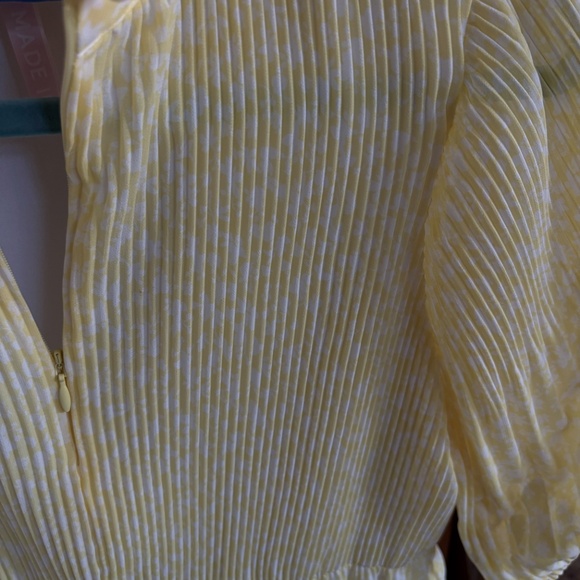 CRAS Yellow Blouse from Denmark - Picture 2 of 3